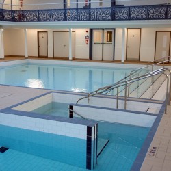 Camberwell Pool, newly refurbished showing new entry steps and learner pool